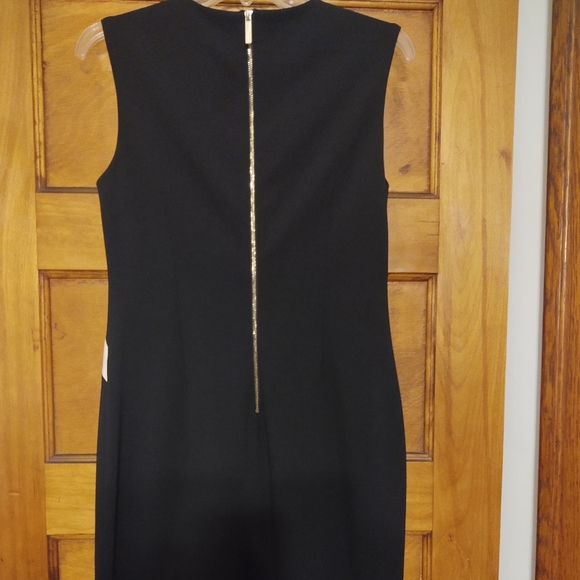 🟩⬛⬜Striped Calvin Klein Dress⬜⬛🟩 - Picture 3 of 8